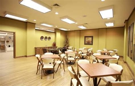 West-Kjos Funeral Home Detroit Lakes, Minnesota