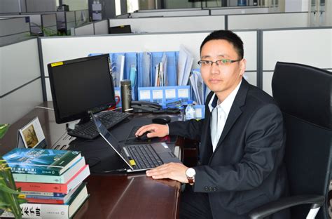 长春光机所薛栋林研究员获吉林省优秀青年荣誉称号----中国科学院