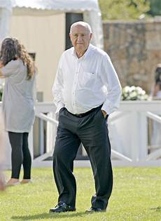 amacio ortega amancio ortega leading brands of spain amacio ortega amancio ortega leading brands of spain
