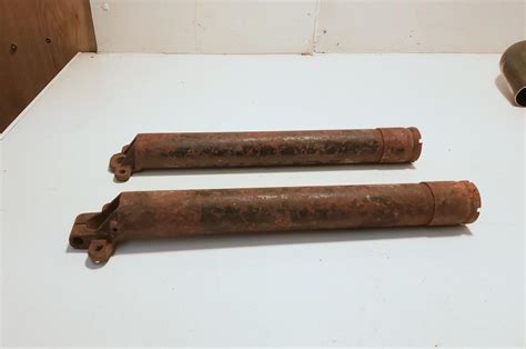 Fork Leg Pair used | BRITISH Only Austria Fahrzeughandel GmbH