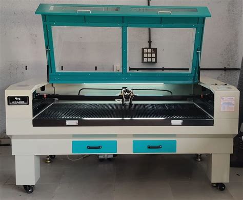 Acrylic Sheet Cutting Machine - CO2 Laser Cutting And Engraving ...