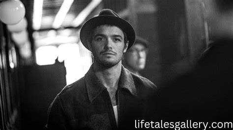 Aaron Dean Eisenberg Net Worth, Age, Height,Bio/Wiki 2024.