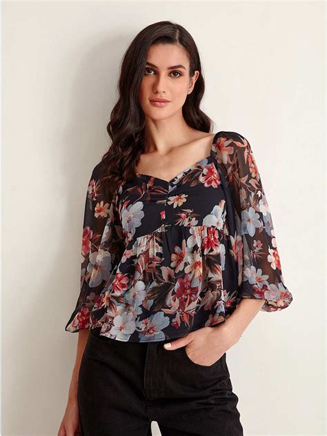 Navvya Floral Top