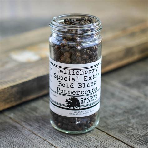 Tellicherry Black Peppercorns - Oaktown Spice Shop
