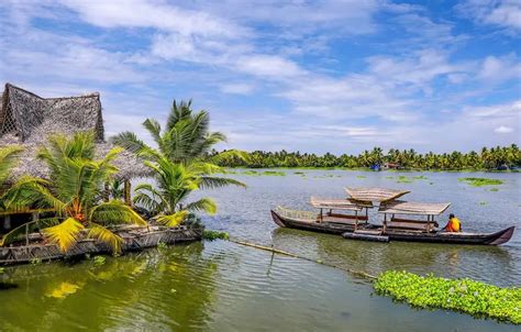 Top 10 Luxury Tour Operators in India – High-End, Custom Travel Experiences