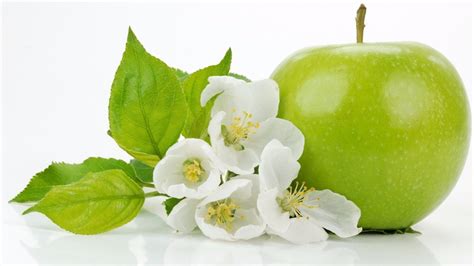 青苹果好处多多，吃苹果要注意的6大禁忌，3种效果加倍的吃法！_身体