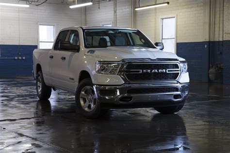 2019 Ram 1500 Tradesman Debuts With Standard Mild-Hybrid V6 Powertrain - autoevolution