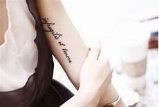 tatuaggi braccio interno 9 migliori posti dove farsi un tatuaggio da donna trendy tatuaggi braccio interno 9 migliori posti dove farsi un tatuaggio da donna trendy