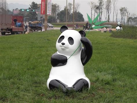 熊猫玻璃钢雕塑_玻璃钢动物雕塑 - 杜克实业