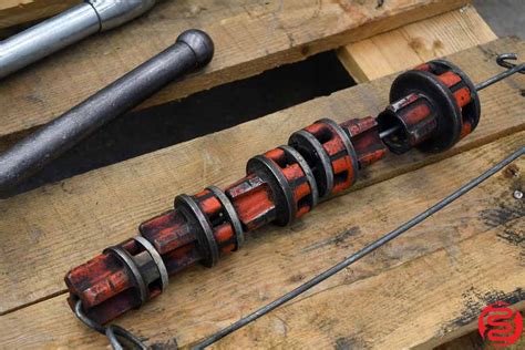 Image result for How to Thread Rigid Pipe