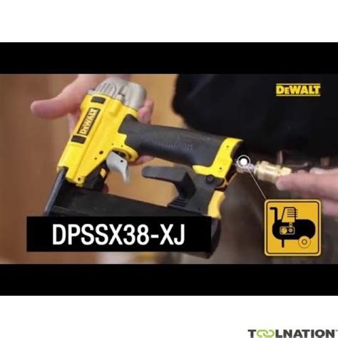 DeWalt DPS8016-XJ Stapler for wide staple