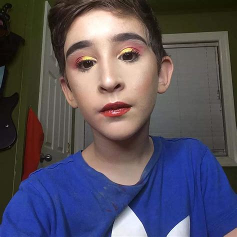 13-year-old beauty influencer Harrison Schwartz is on his road to ...