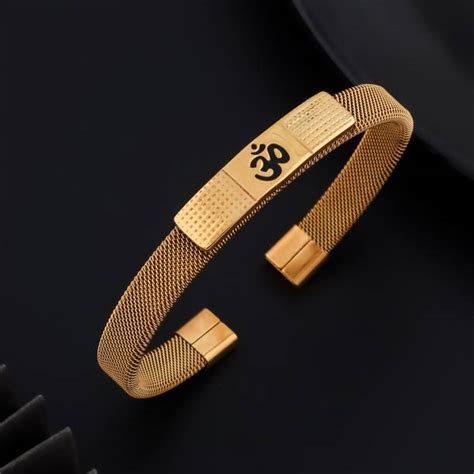 Gold Bracelets For Men - Mens Gold Bracelet Designs Online at Best ...