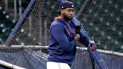 Alvarez's setback not as serious as first feared, Astros say - ESPN