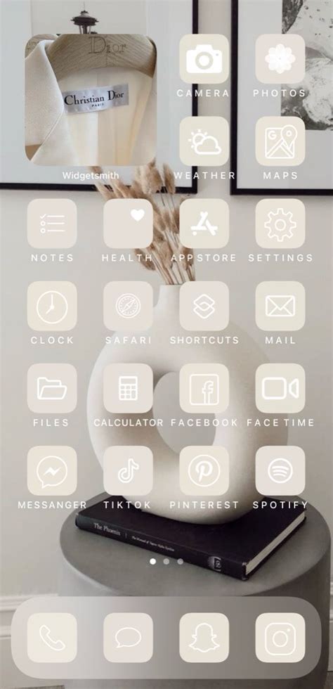Aesthetic Home Screen | Homescreen, Iphone background, Aesthetic
