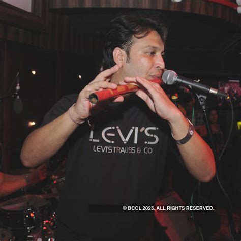 Shafqat Amanat Ali's musical performance, held at Striker, Vasant Kunj ...