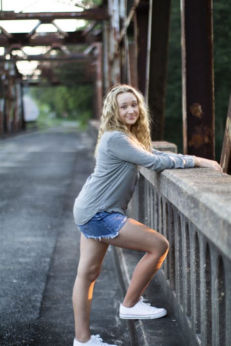 Maddie – Gray Models & Talent