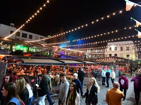 Nightlife in Liverpool: Late Nights and Good Vibes