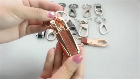 Cheap Keychains 的图像结果