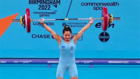 CWG 2022: Weightlifter Mirabai Chanu breaks own CWG record to win gold ...