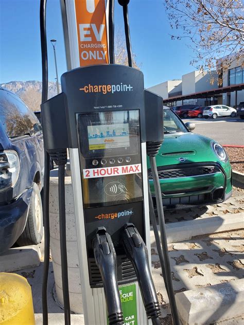 North Domingo Baca Multigenerational Center | Albuquerque, NM | EV Station