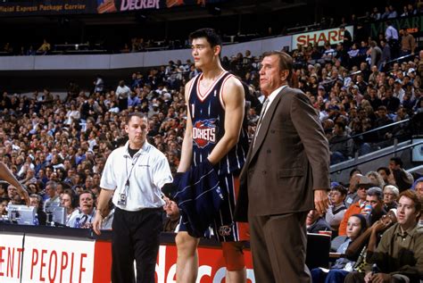 Yao Ming NBA 的图像结果