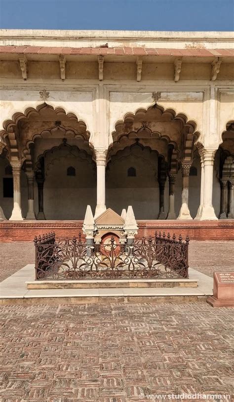 Explore Agra: Agra Fort & The Tomb of John Russell Colvin. - by Nikhil Jain