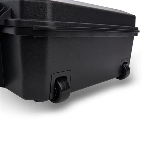 Plano AW Ultimate Quad Rifle Case PLA11844F