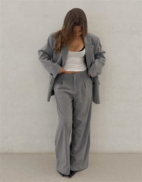 Double fabric voluminous trousers - Women | Bershka