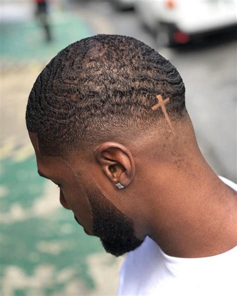 Haircut Lines: The Trendy Allure of Haircut Lines in Modern Hairstyling ...