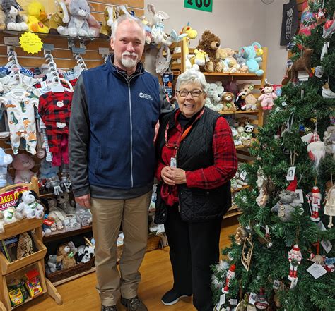 DECH Auxiliary Donates $1,000 to Annual Fundraiser – Down East ...