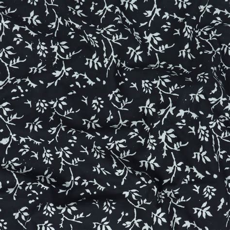Hand Block Floral Printed Black And White Fabric Cloth – Dmaasa