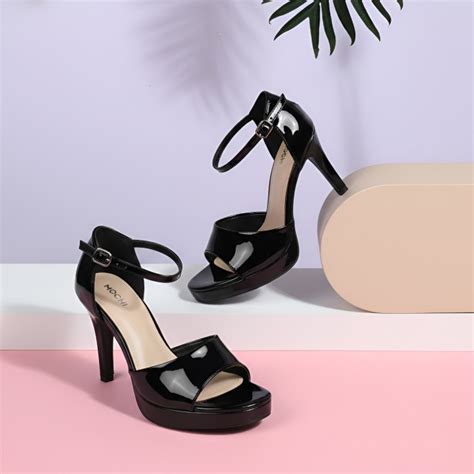 Buy Mochi Women Black Formal Sandals Online | SKU: 40-425-11-36 – Mochi ...
