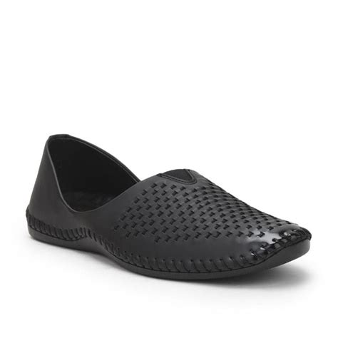 Buy Casual Mojari Shoes For Men Avn-40 By Liberty