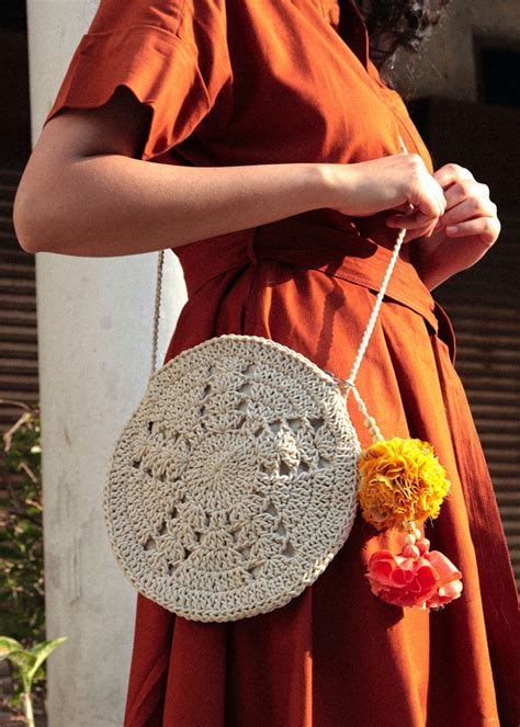 Get Round Cotton Dinkum at ₹ 999 | LBB Shop