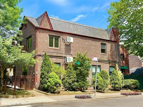 7267 Yellowstone Blvd, Forest Hills, NY 11375 | Homes.com