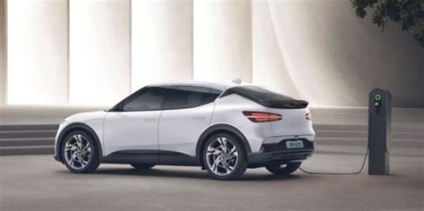 The All-Electric Genesis GV60 (SUV): The Complete Guide For India - Ezoomed