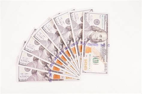 Eight Hundred Dollar Banknotes – Graphic Mega | Graphic Templates Store