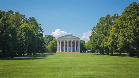 145 Fun Facts About Virginia That Will Fascinate