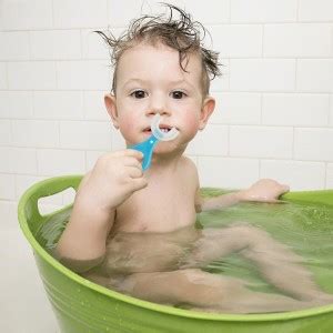 smilykid U-shaped 2-6 Years Mouth-Cleaning Silicone Clean Brushing Kids ...