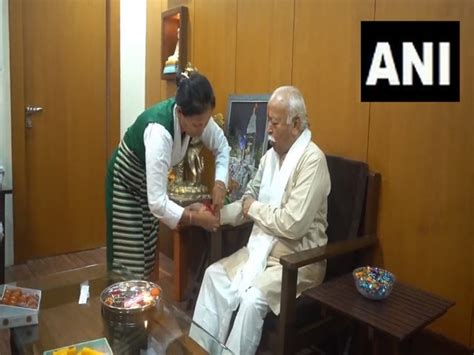 Mohan Bhagwat celebrates Raksha Bandhan at RSS HQ in Nagpur