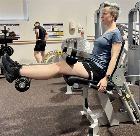 Exercise Guide to: Hardy Hamstrings | D'Connect