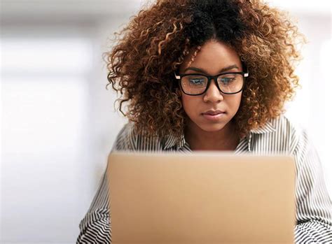 Theory Test Booking 的图像结果