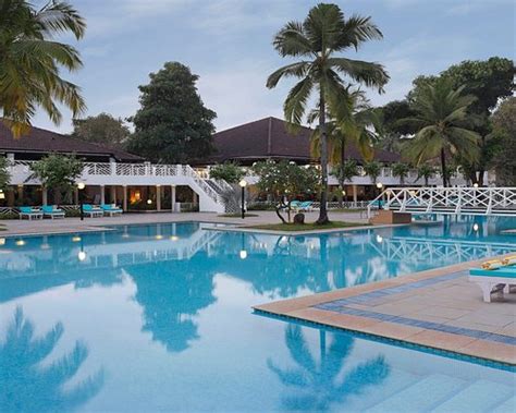 NOVOTEL GOA DONA SYLVIA RESORT (Cavelossim) - Resort Reviews, Photos ...