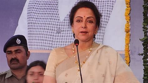 Rahul Gandhi 'Flying Kiss' Row: BJP's Hema Malini Denies Seeing Gesture ...