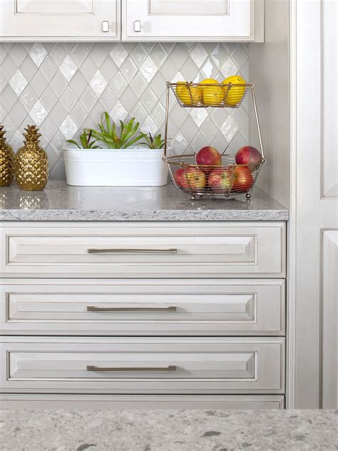 Elegant Diamond Glass & Shell White Backsplash Tile | White tile ...
