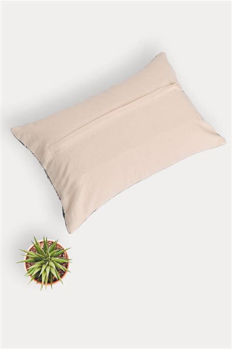 CLYDE - LUMBAR CUSHION COVER – Art Avenue