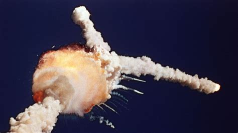 NASA Challenger Explosion 的图像结果