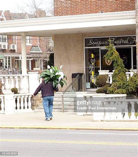 63 Scarpaci Funeral Home Photos & High Res Pictures - Getty Images