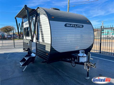 NEW 2025 SUNSET PARK RV SUN LITE 16BH | United RV Center | Ft. Worth ...